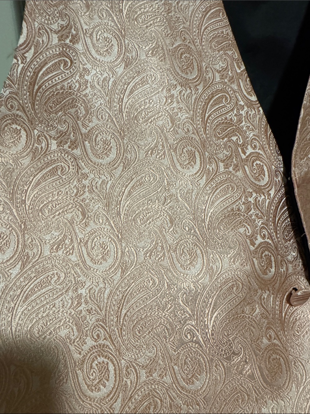 Silk-Look Paisley Satin Vest in Blush Pink for men for elegant occasions - Picture 4 of 4